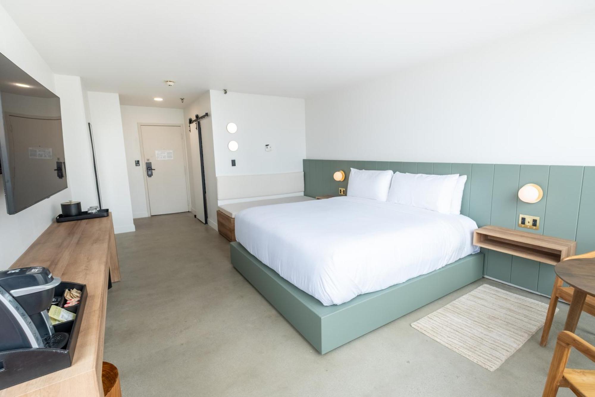 Dayton Vitality Hotel Екстериор снимка
